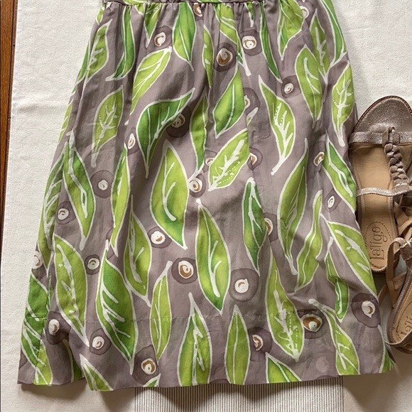 VINCE Size 4 Green Leaf Print Gray Sundress - Picture 6 of 16